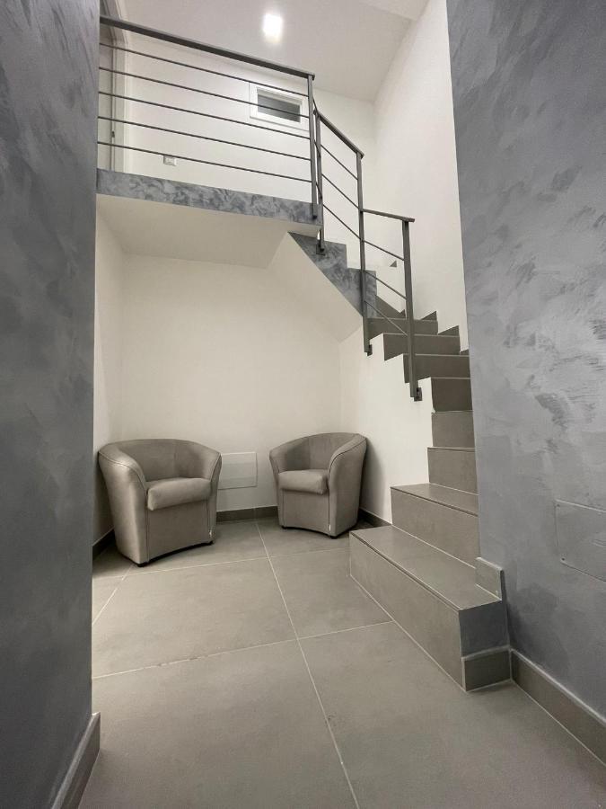 3 Rooms Chiaia เนเปิลส์ ภายนอก รูปภาพ